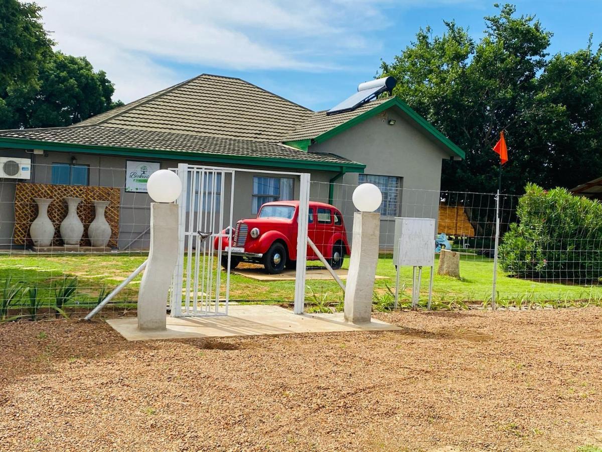 Hotel Biekiesvlei Lichtenburg Exterior foto
